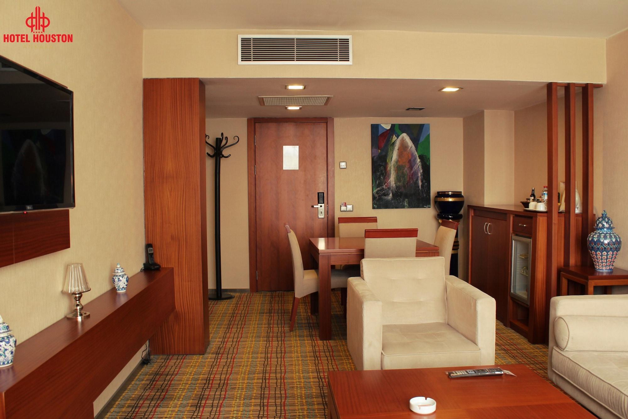 Houston 4*