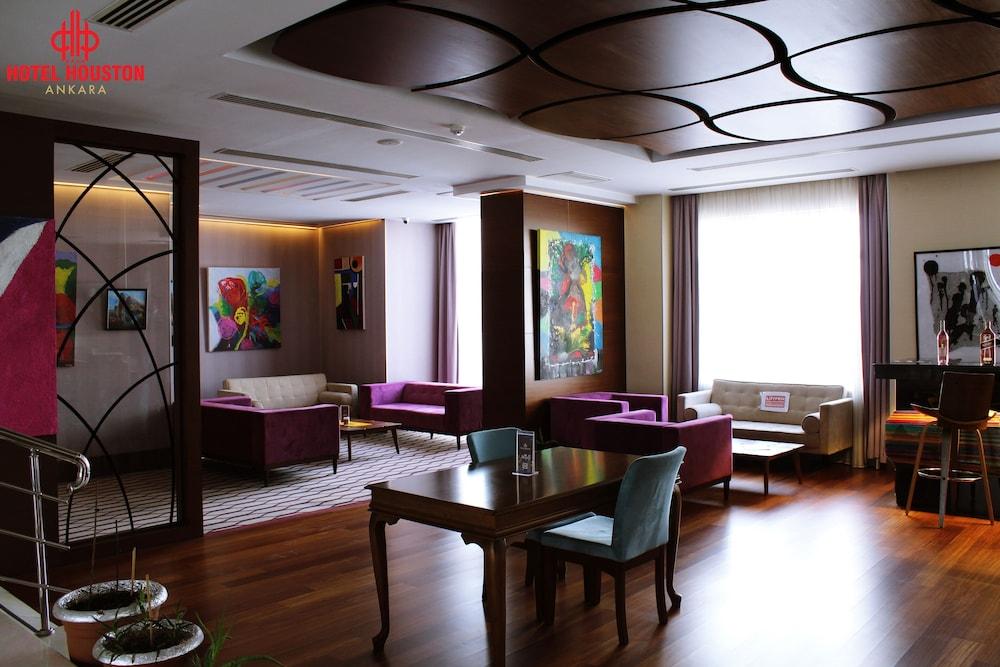 Houston Otel 4*