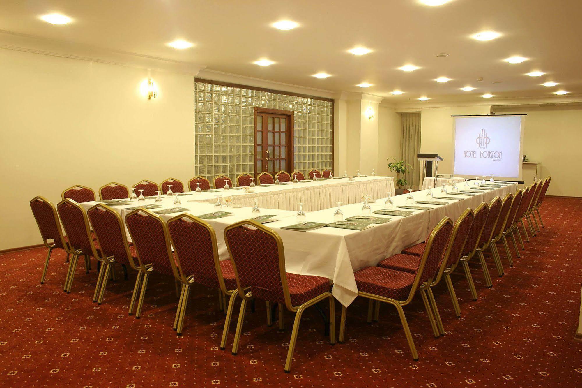 Houston 4* Ankara