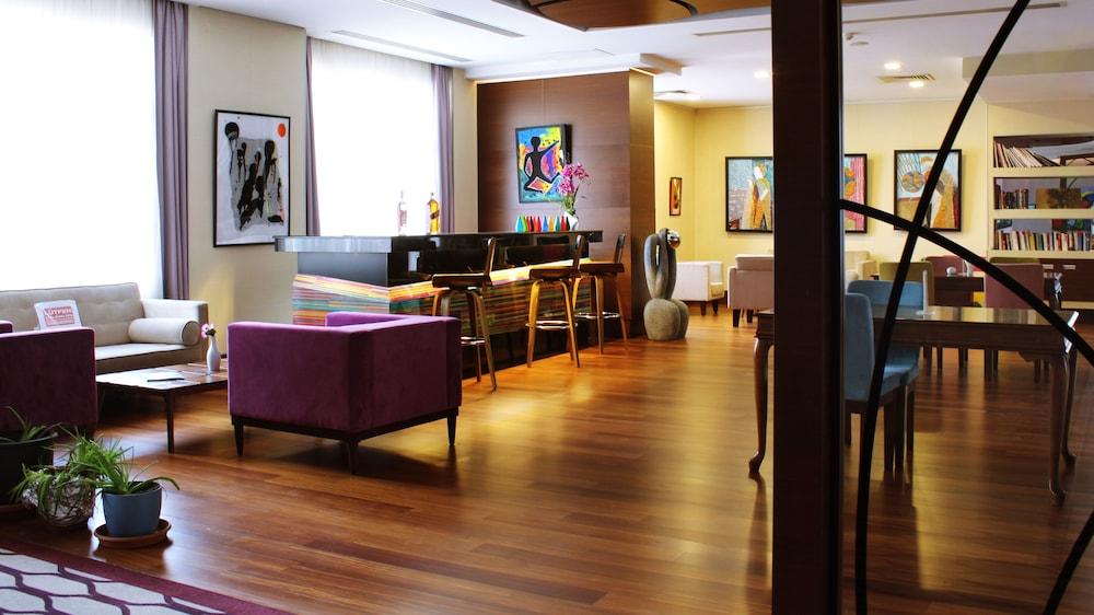 Houston Otel 4*